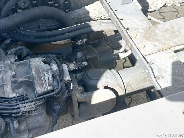 Tresidig tippbil Mercedes-Benz Arocs 4142 K 8x4/4 Arocs 4142/45 K 8x4/4, Meiller Bordmatik links