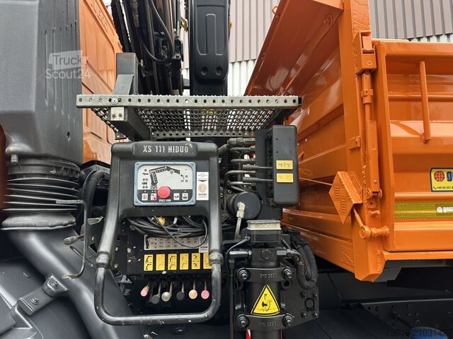 Grue à tour Iveco-Magirus Trakker AD190T36W 4x4 Trakker AD190T36W 4x4, EEV, Kran Hiab 111BS-2 HiDuo, Funk