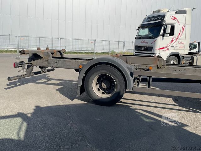 Camion à usage spécial MAN TGM 18.330 4X2 LL TGM 18.330 4X2 LL, Fahrschulausstattung