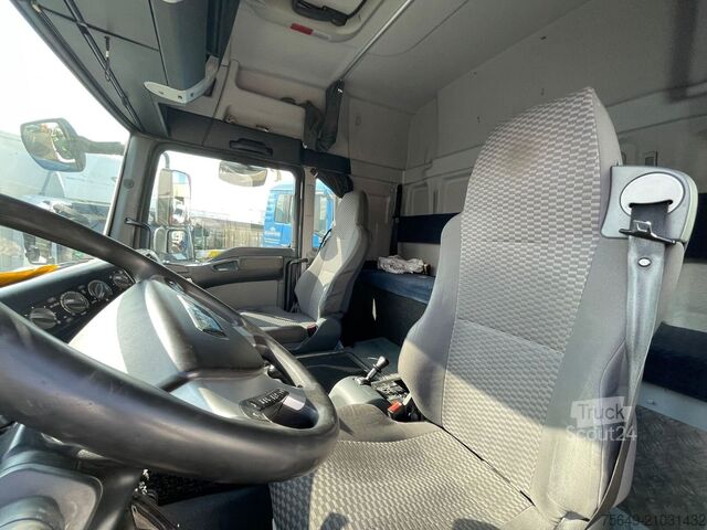 Camion à usage spécial MAN TGM 18.330 4X2 LL TGM 18.330 4X2 LL, Fahrschulausstattung