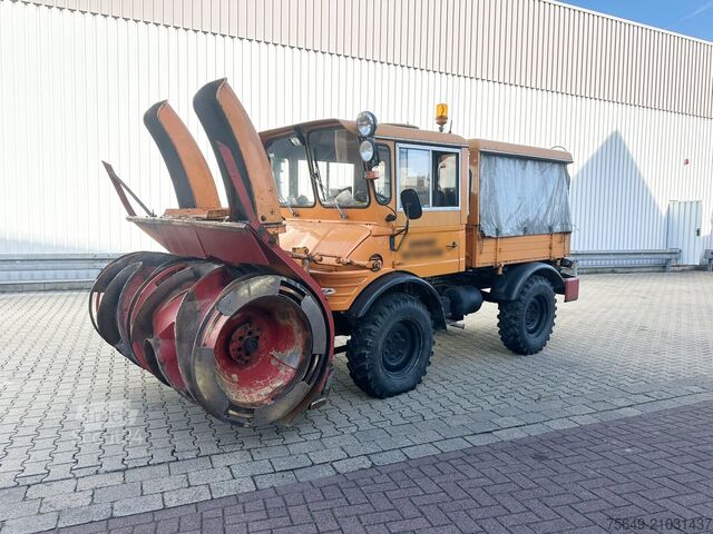 Unimog Unimog U52 411 4x4 Schneefräse U52 411 4x4, Schmidt Schneefräse mit Separatmotor