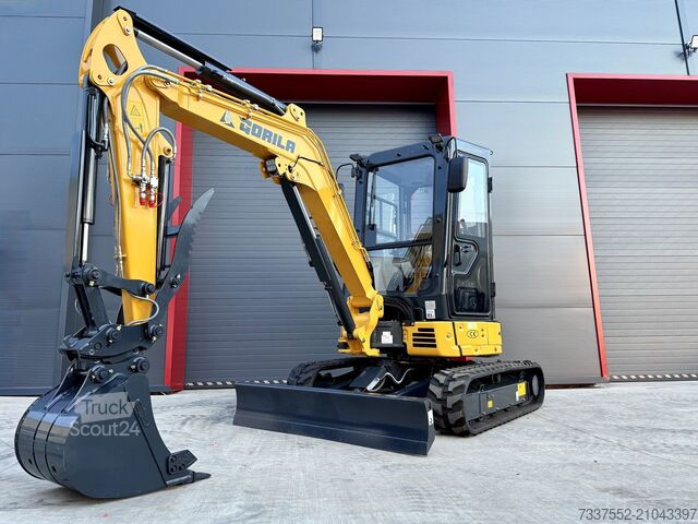 Mini-pelle Gorila G40S I PRO CAB - MEGA AKCE PŘÍSLUŠENSTVÍ