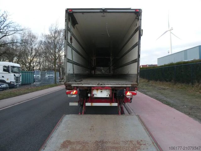 Koffer Fruehauf ONCRK 39-327 / DHOLLANDIA 2000kg