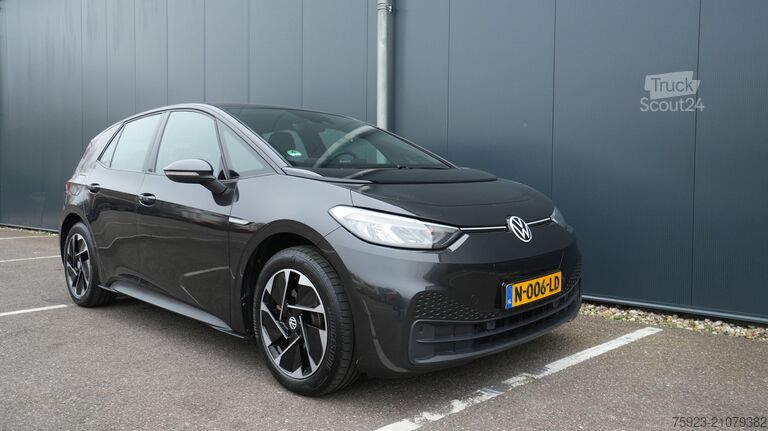 Passenger transportation Volkswagen ID.3 PURE 45KWH