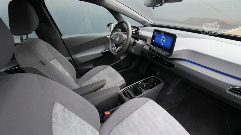 Passenger transportation Volkswagen ID.3 PURE 45KWH