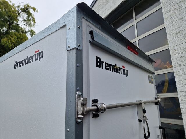 Gesloten opbouw Brenderup CD260UBR Koffer rutschfeste Heckrampe robuste Wände direkt günstig ANHÄNGERWIRTZ
