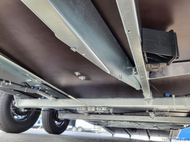 Ρυμουλκούμενο μεταφοράς αλόγων BÖCKMANN Duo Esprit silver + black