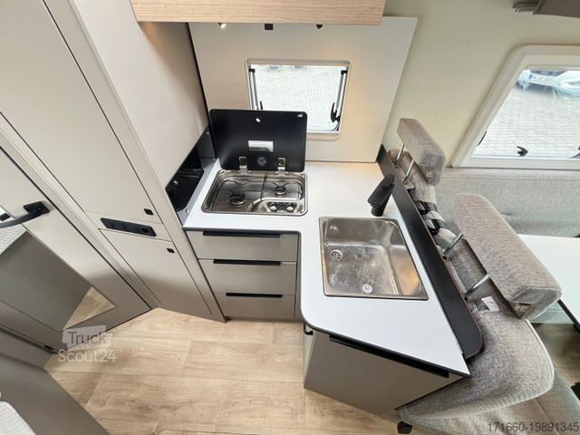 Half-integraal camper BÜRSTNER Campeo TD 660 Hubbett, Winterpaket