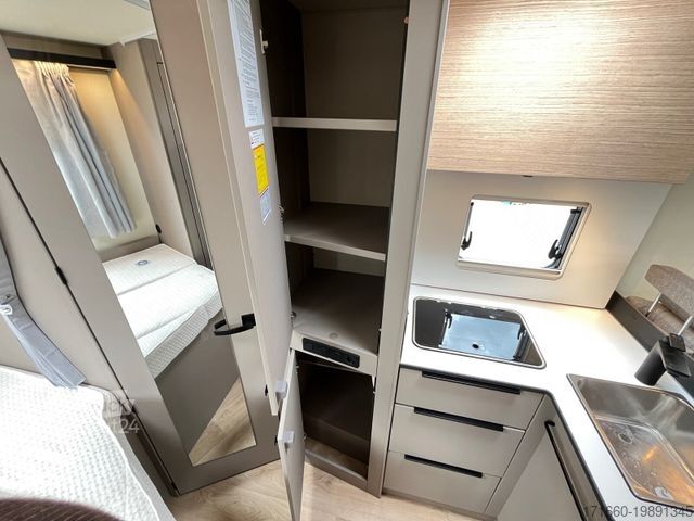 Half-integraal camper BÜRSTNER Campeo TD 660 Hubbett, Winterpaket