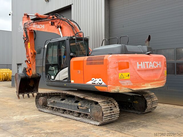 ερπυστριοφόρος εκσκαφέας Hitachi ZX210-6