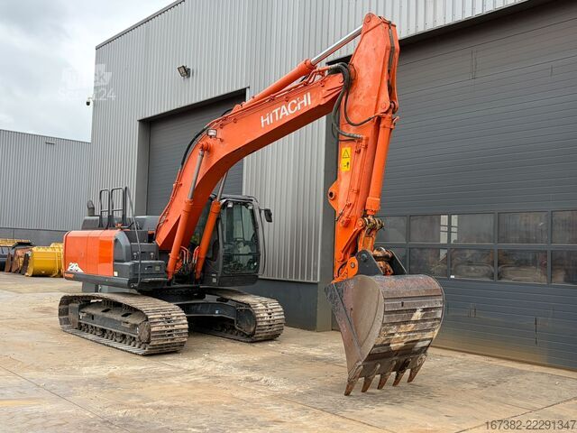 ερπυστριοφόρος εκσκαφέας Hitachi ZX210-6