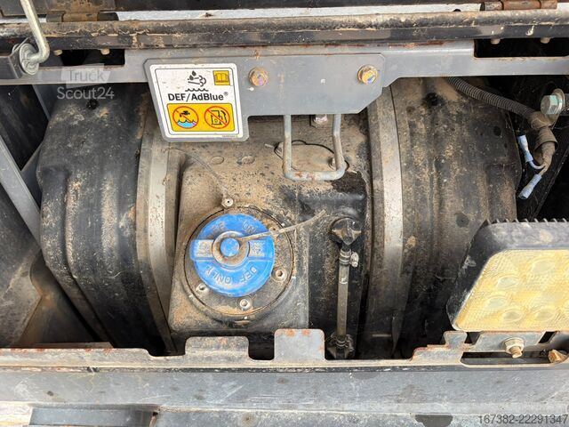 Bandgrävare Hitachi ZX210-6
