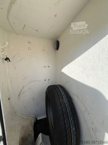 Remorque de transport de chevaux BÖCKMANN Mega Master 2-Pferdeanhänger 2,7t