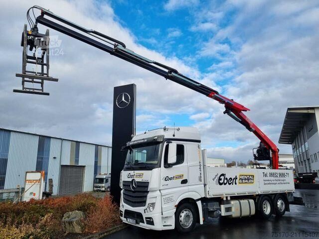 Φορτηγό γερανού Mercedes-Benz Actros 2745 L 6x2 Baustoffpritsche+Kran Retarder