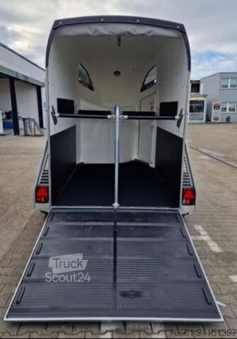 Pferdeanhänger BÖCKMANN Comfort Schwarz 2-Pferdeanhänger