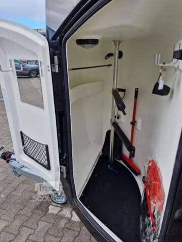 Pferdeanhänger BÖCKMANN Comfort Schwarz 2-Pferdeanhänger