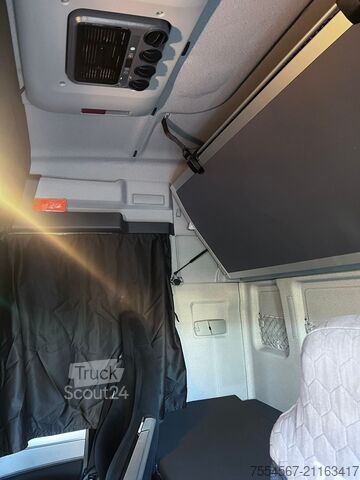 Porta-carros MAN PORTAVEHICULOS