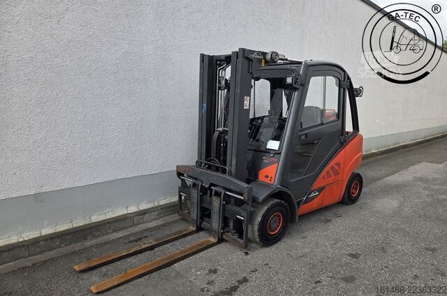 LPG-vorkheftruck Linde H25T-02
