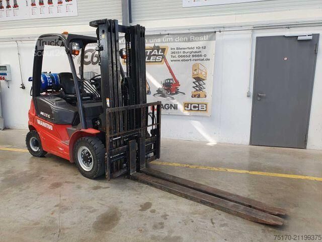 Chariot élévateur Manitou MI 25 G / Triplex: 4.70m / nur 1.976h! / SS