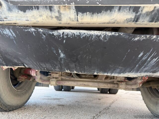 Concrete mixer truck Iveco EUROTRAKKER Magirus 380E44