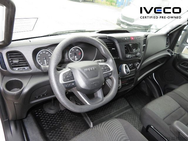 Transporter mit Koffer IVECO Daily 70C18HA8/P Koffer/LBW Klima, NL 3228kg