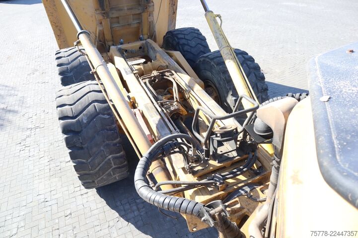 Kaatokuorma-auto Caterpillar 740 | CENTRAL LUBE | AIRCO