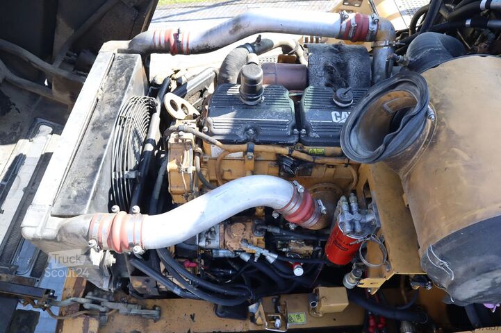 Kaatokuorma-auto Caterpillar 740 | CENTRAL LUBE | AIRCO