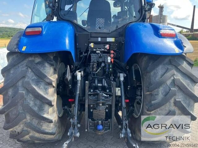Traktor New Holland T 7.245 AUTO COMMAND