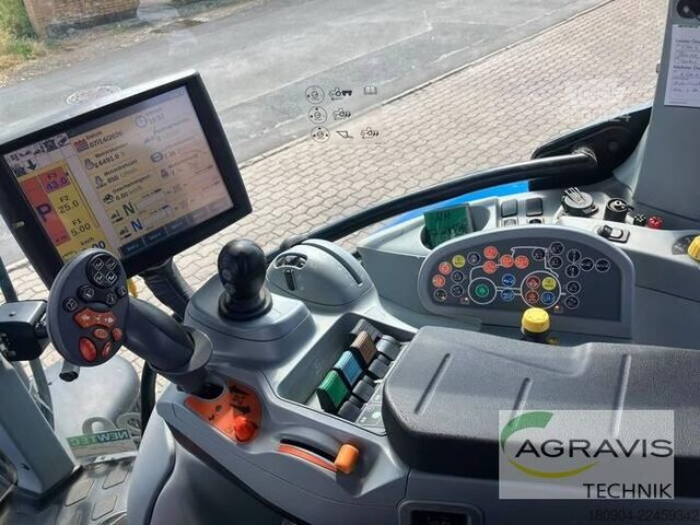 Traktor New Holland T 7.245 AUTO COMMAND