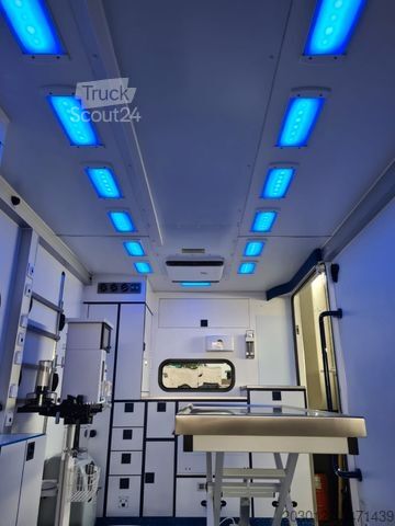 Gaisrinė mašina MERCEDES-BENZ RTW / Tierrettung / Tierarzt / OP