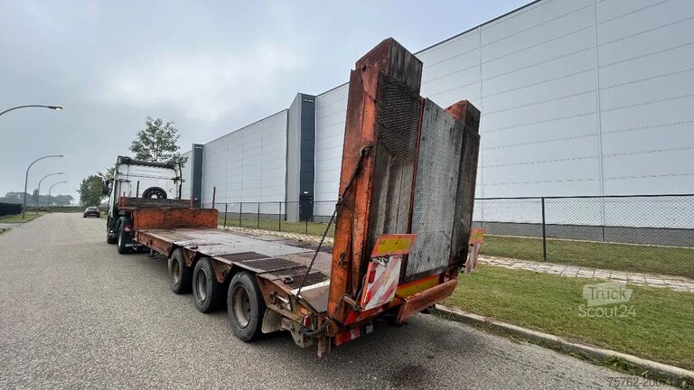 Ημι-χαμηλός φορτωτής Kaiser Semi dieplader | oprijbruggen | bladgeveerd