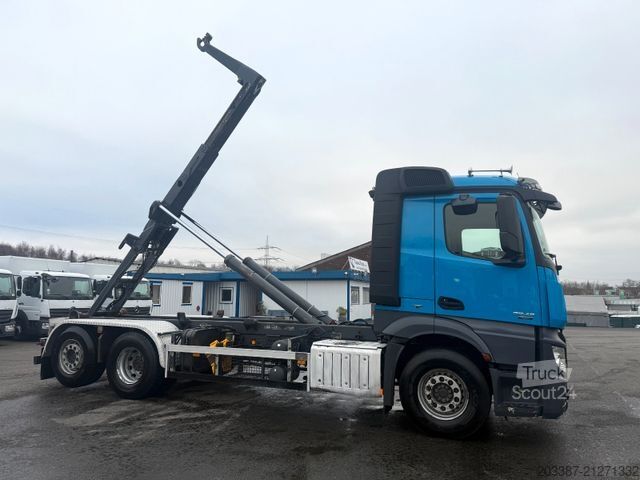 Camion benne à bras amovible MERCEDES-BENZ Actros 2542/ Meiller Aufbau/ AHK