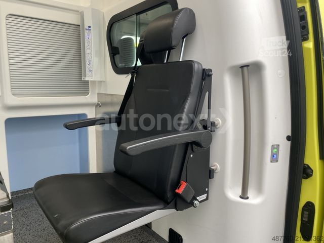 Brandweerwagen FORD Transit Custom Automatik *RTW/KTW* Tragestuhl 33