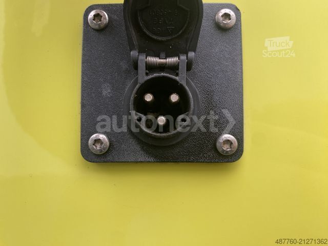 Brandweerwagen FORD Transit Custom Automatik *RTW/KTW* Tragestuhl 33