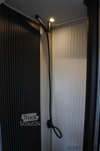 Autorulotă DETHLEFFS Globetrail 600 ER Fiat 95 Years-Pak., Combi E