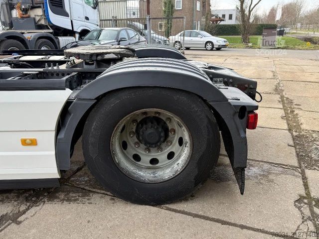 Tractor estándar VOLVO FH 13.460 4X2 Tractor-unit Spring/Air Retarder F