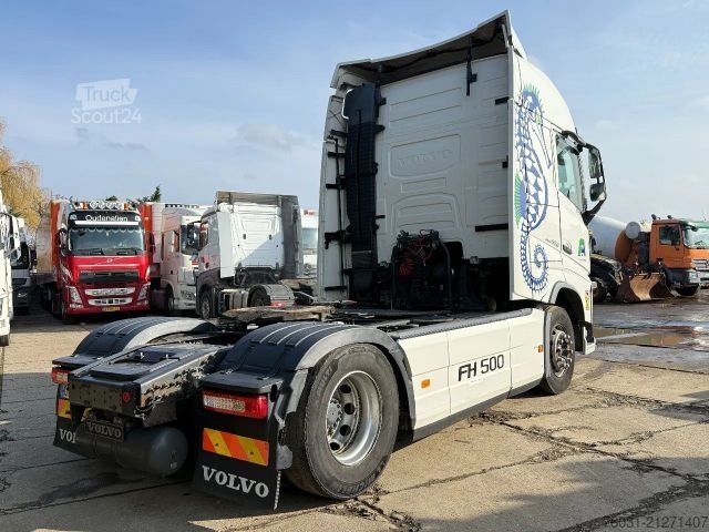 Standard dragbil VOLVO FH 13.500 4X2 Tractor-unit Spring/Air Retarder F