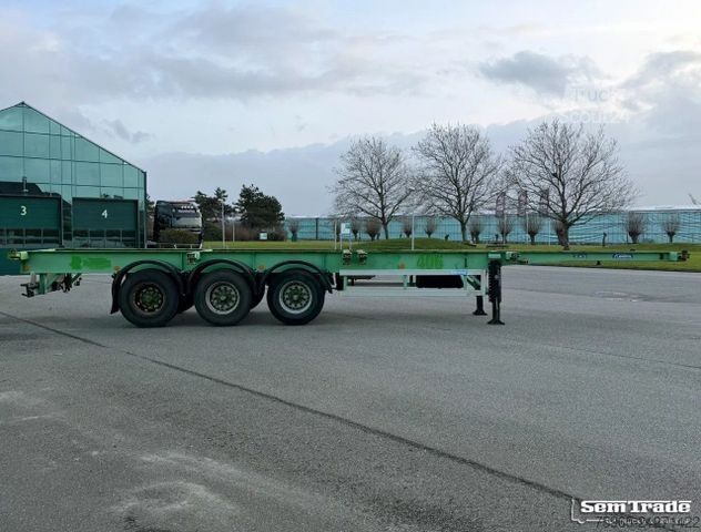 Auflieger-Wechselfahrgestell  Flandria 3 AXLE DRUM BRAKES LIFT AXLE SUPER STRO