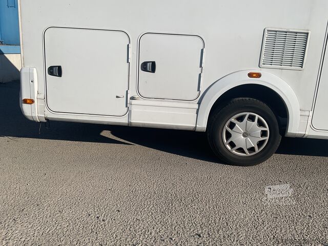 Halvintegrerad husbil 2024 Fiat Ducato Weinsberg Carasuite | Vollausstattung | 5 Schlafplätze