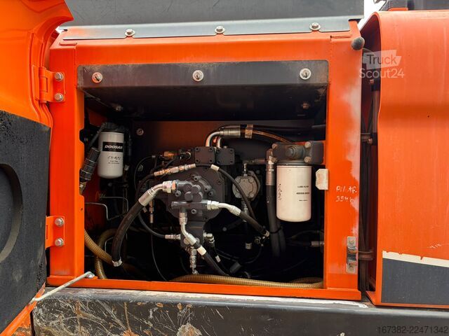 Rupsgraafmachine Doosan DX235NLC-5