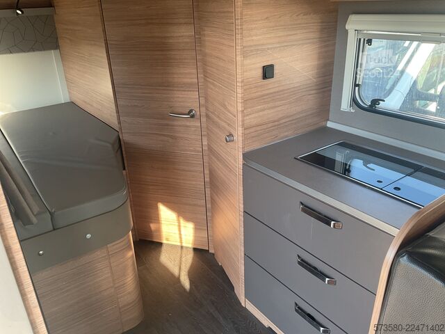 Polintegriran avtodom 2024 Fiat Ducato Weinsberg Carasuite | Automatik | 5 Schlafplätze