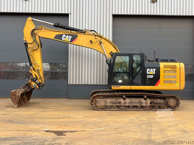 Raupenbagger Caterpillar 320FL