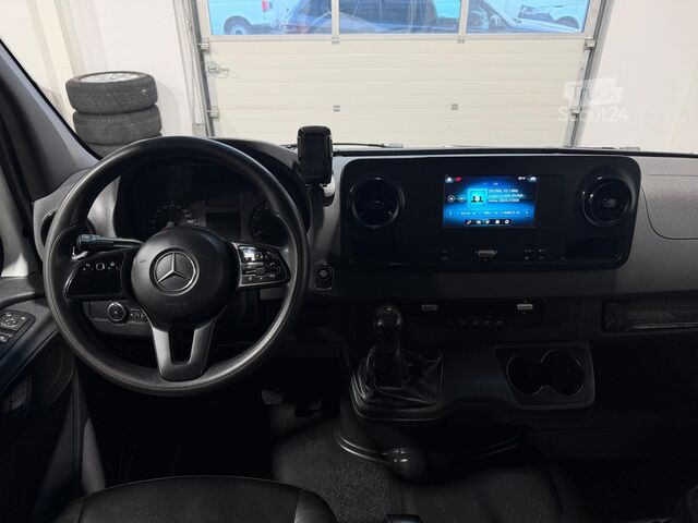 Commercial vehicle Mercedes-Benz Sprinter 314 CDI,Pritsche-Doka(6-Si.),MR,AHK