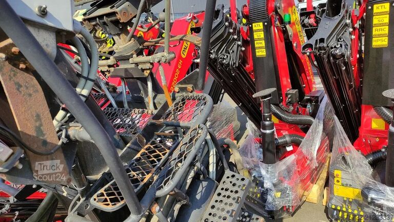 Transporter drewna Diversen LADEKRAN LOGLIFT F251S 80A LADEKRAN LOGLIFT F25...