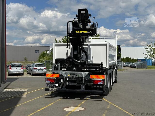 Camion-benne avec grue MAN TGS 33.440 6x4 BL Tajfun Liv L150K Recycling Kran