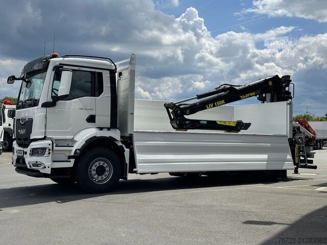 Camião basculante com grua MAN TGS 33.440 6x4 BL Tajfun Liv L150K Recycling Kran
