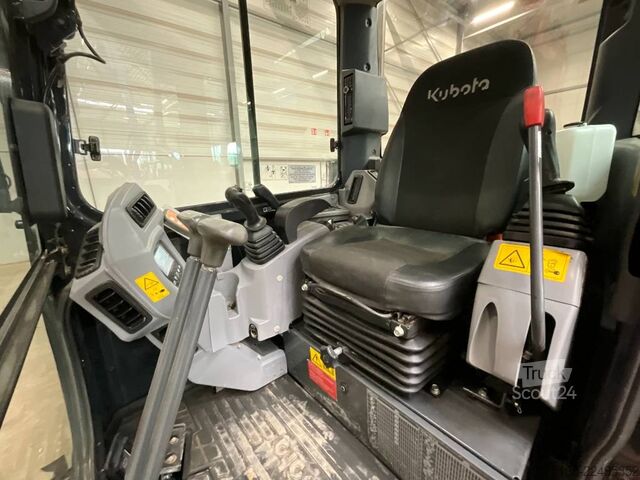 Minikotró Kubota U 36-4