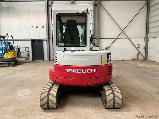 Mini-pelle Takeuchi TB 153 FR