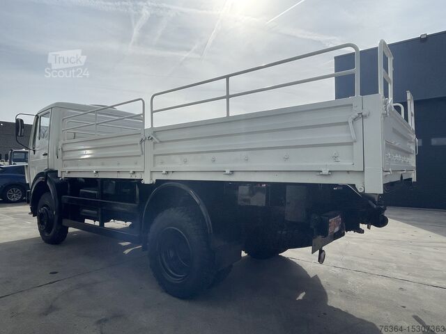 Mesa plana Mercedes-Benz 1017 5t 4x4 Dropside plate