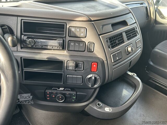 Estándar-SZM DAF XF 450 FT Space Cab / 593 dkm / Skirts / MX Bra...